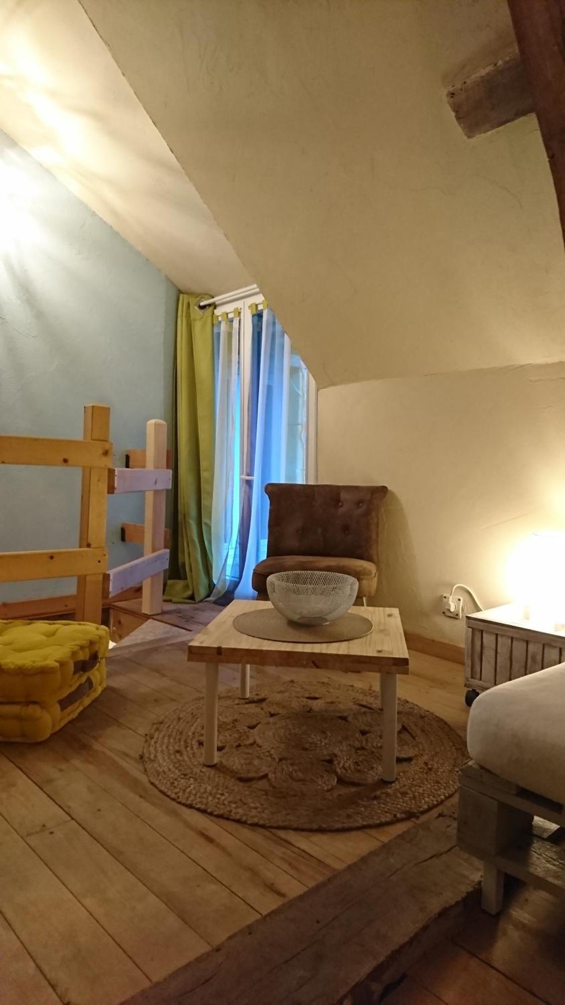 Les Chambres Du Vau Profond Vernoil Exterior foto